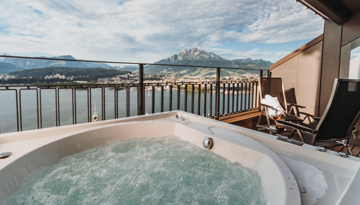 Penthouse spa suite 2 hotel montana luzern